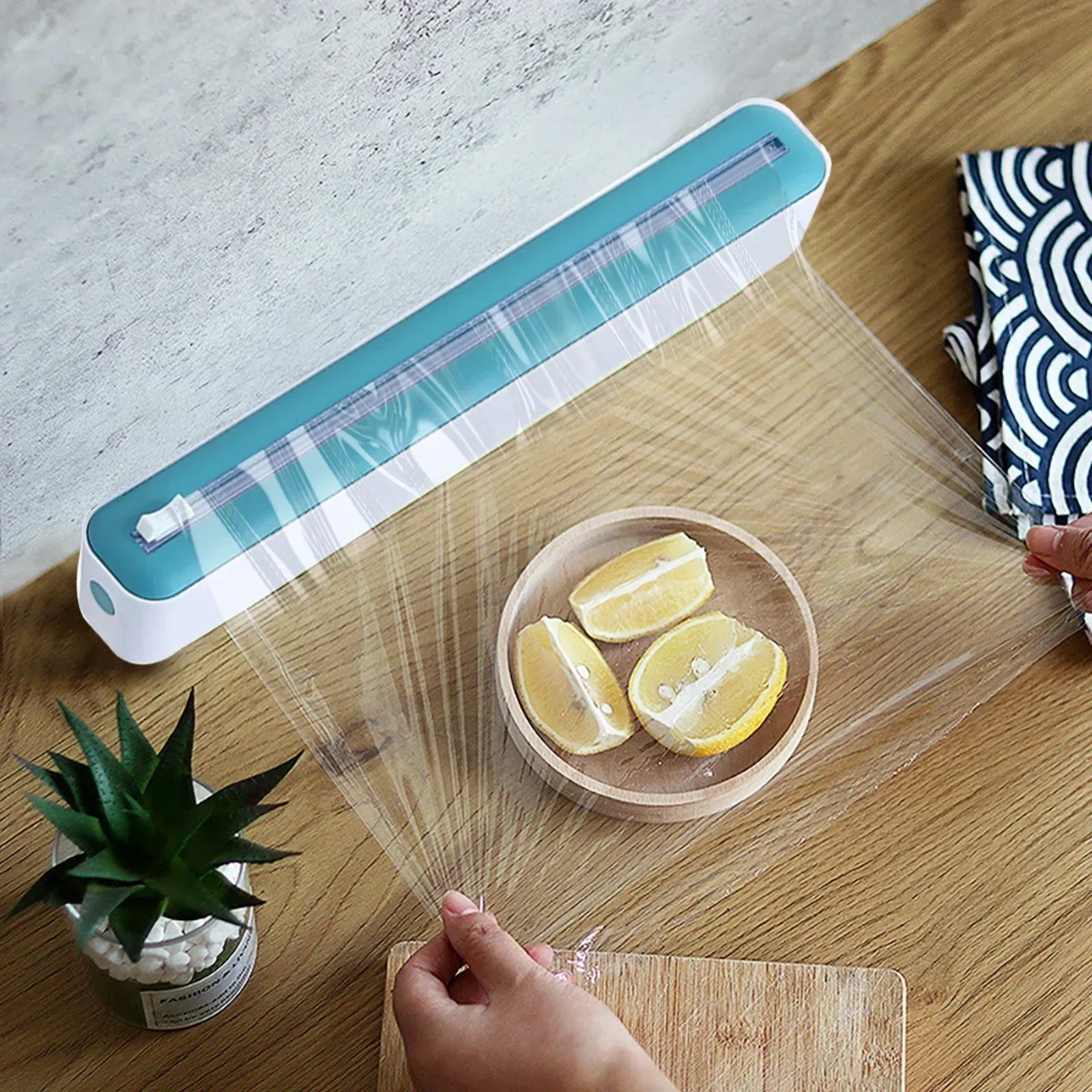 30x30cm Plastic Film and desktop Disposable plastic wrap cutter Refillable Foil Film Food Packaging Cling Film Cutting Machine Peaceful Pleasures Health and Wellness