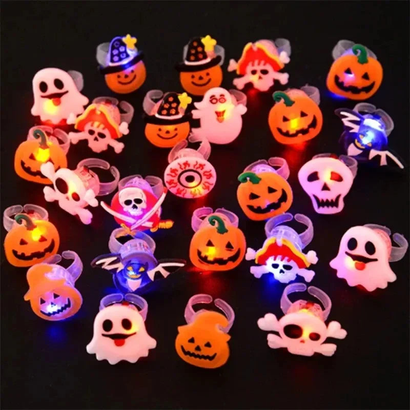 Halloween Glow Pumpkin Finger Rings – Bulk Party Favors 50–200