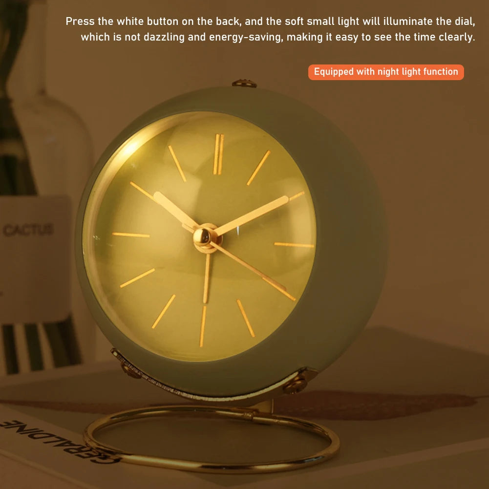 Silent Analog Alarm Clock with Night Light – Compact & Portable