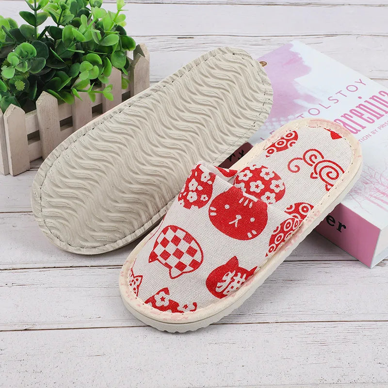 Kids Disposable Slippers | Non-Slip Closed Toe, Ages 3–6