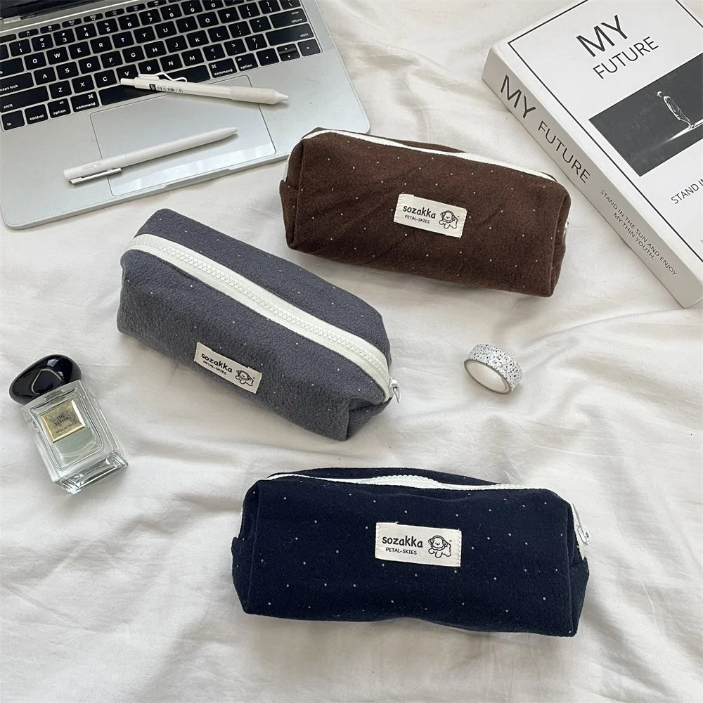 Plaid Felt Pencil Case – Large Capacity Student Organizer Pouch