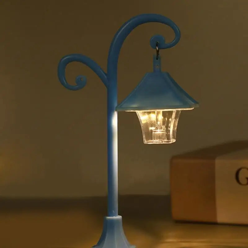 Miniature Street Lamp for Dollhouses & Garden Scenes – 2PCS