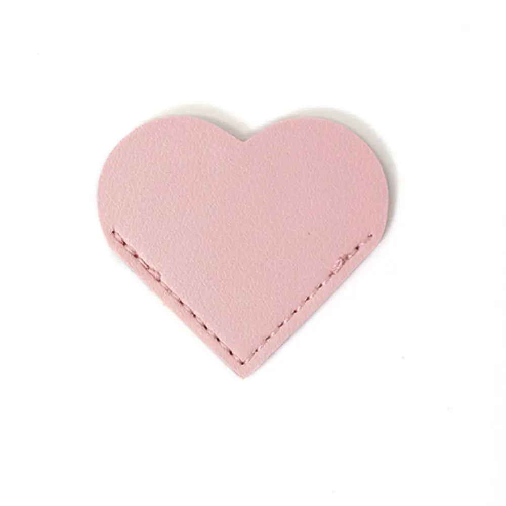 Portable Heart-shaped Corner Page Marker Vintage Multicolor Leather Bookmark Durable Handmade Book Page Marker Students Peaceful Pleasures Health and Wellness pink