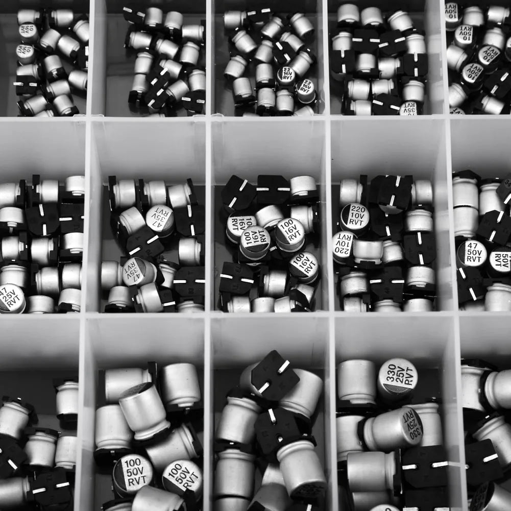 24 Values SMD Aluminum Electrolytic Capacitor Assorted 1uF 1000uF