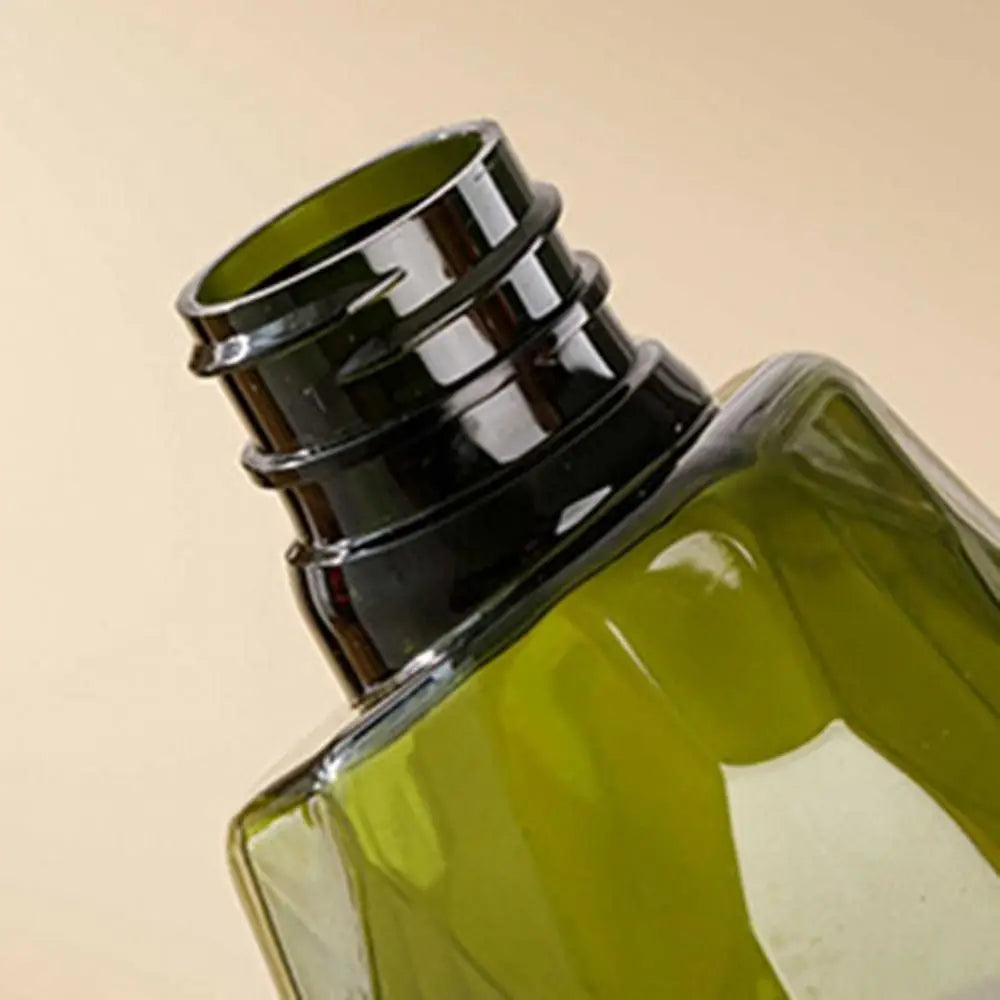 600ml Adjustable Nozzle Spray Bottle – Fine Mist & Stream