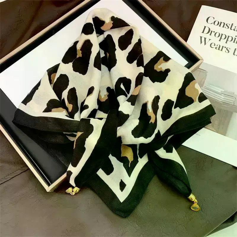 70x70 Retro Print Square Silk Scarf with Magnetic Buckle