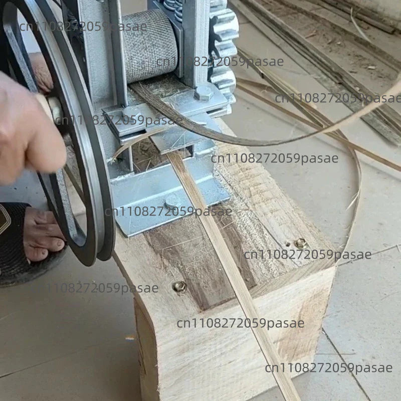 Manual Bamboo Strip Drawing & Cutting Machine – 4 Wheel Types