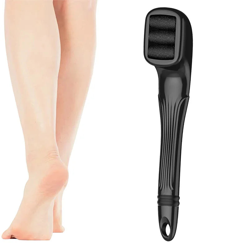 Waterproof IPX6-rated 2-speed rechargeable electric foot exfoliator with vacuum function and USB interface Peaceful Pleasures Health and Wellness