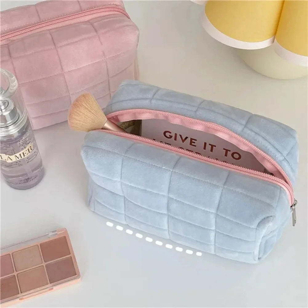 Large Faux Fur Cosmetic Bag – Travel Makeup Organizer Pouch