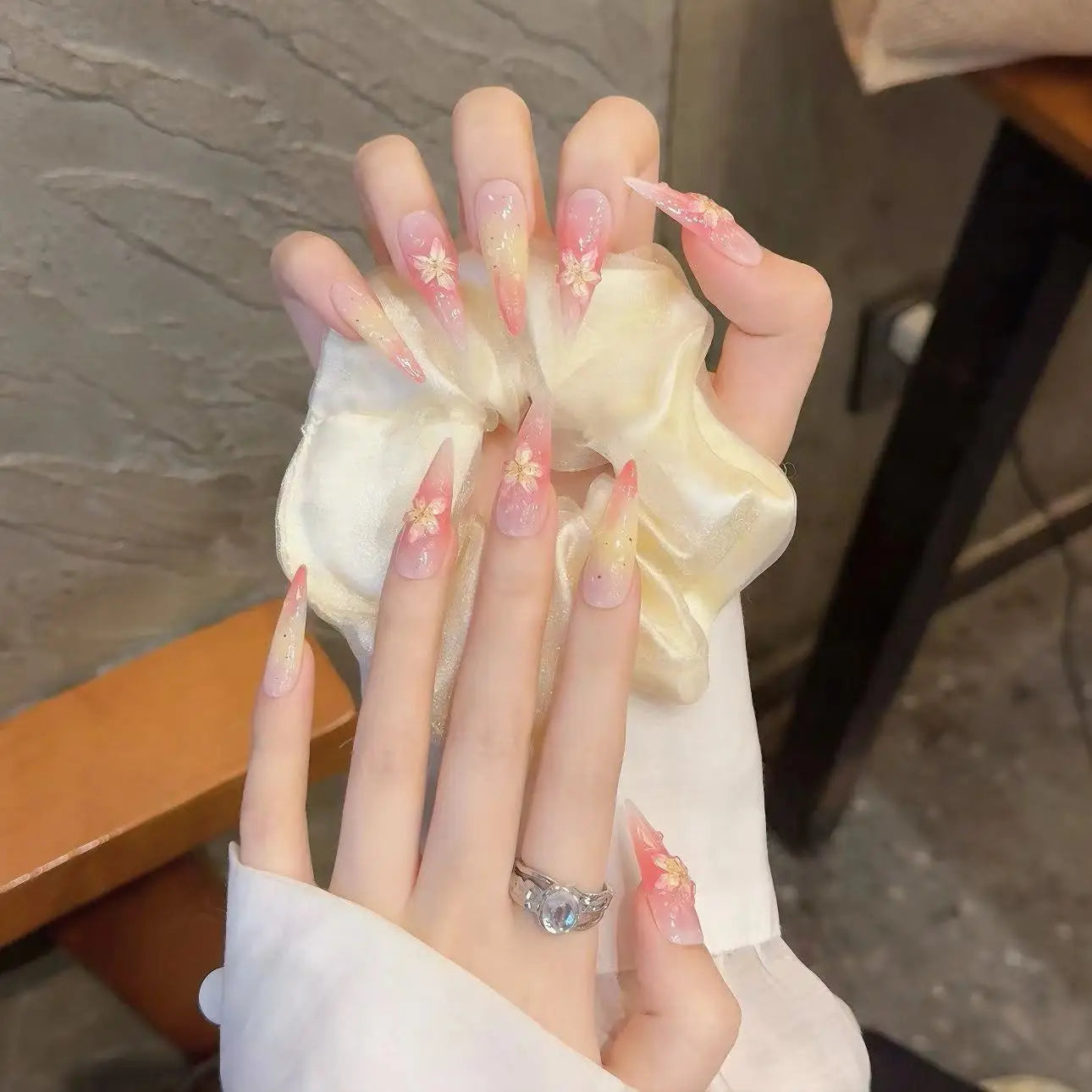 Handmade Press on Nails Summer Ice Clear Lily Flower Fake Nails Wearable Detachable Gradient Pink Long Pointed False Nail Tips Peaceful Pleasures Health and Wellness