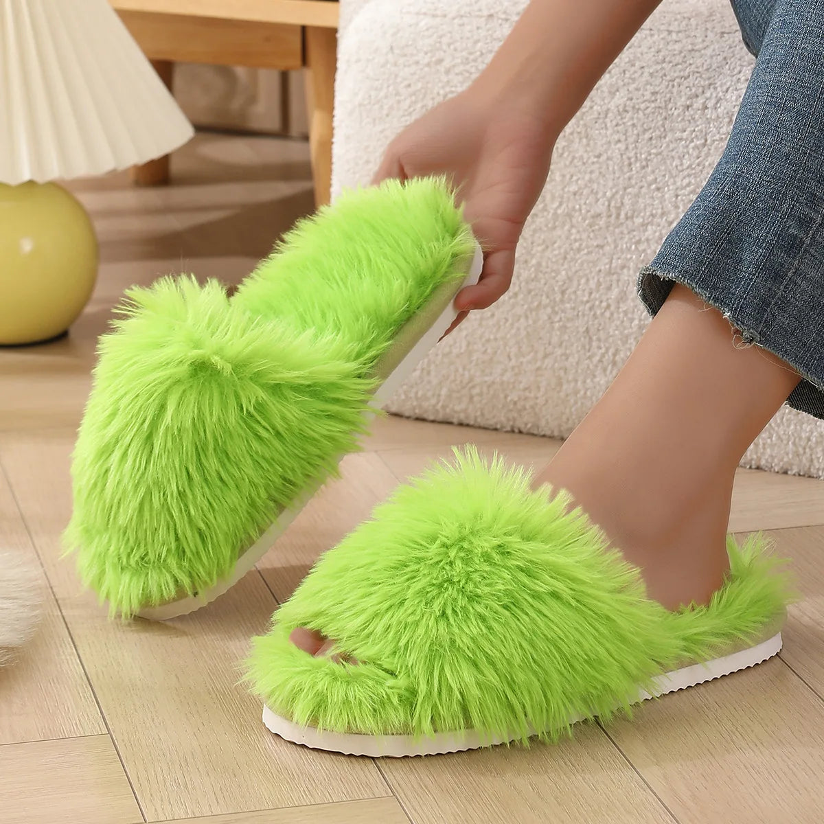 Women's Plush Winter Slippers | Non-Slip Soft Indoor House Shoes