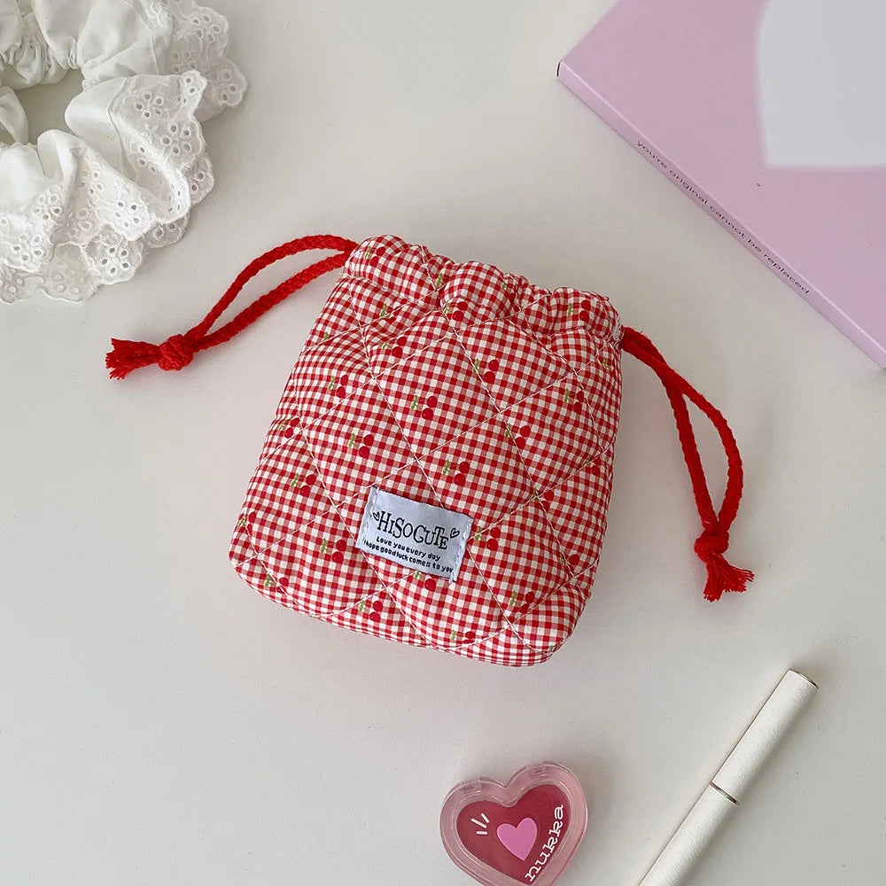 Quilted Drawstring Makeup Bag – Cute Travel Toiletry Pouch