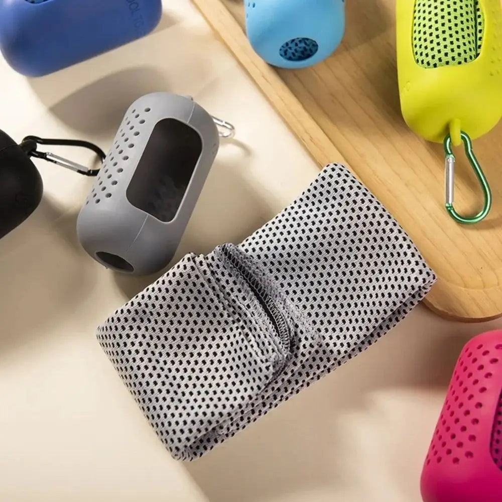High Quality Mini Quick Dry Fitness Cool Towel Silica Gel Microfiber Sports Quick Dry Cool Towel Towel Silicone Bag Sports Peaceful Pleasures Health and Wellness