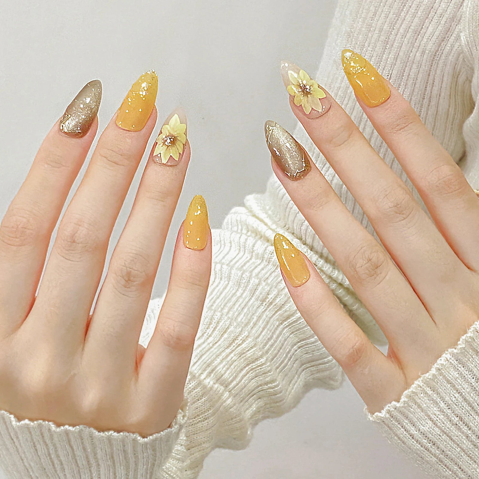 Handmade Press on Nails Shiny Cat Eyes Almond Fake Nails with Sunflower Hand-printed Glossy yellow False Nail Wearable Design Peaceful Pleasures Health and Wellness