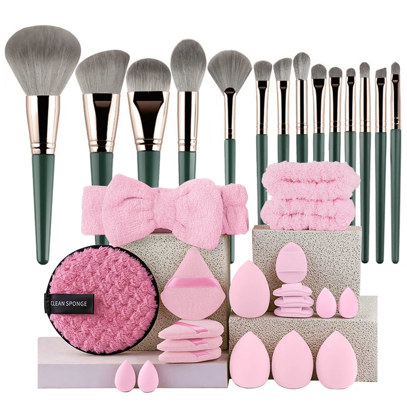 RUNTOIN 14pc & 34pc Professional Makeup Brush Set | Travel Kit
