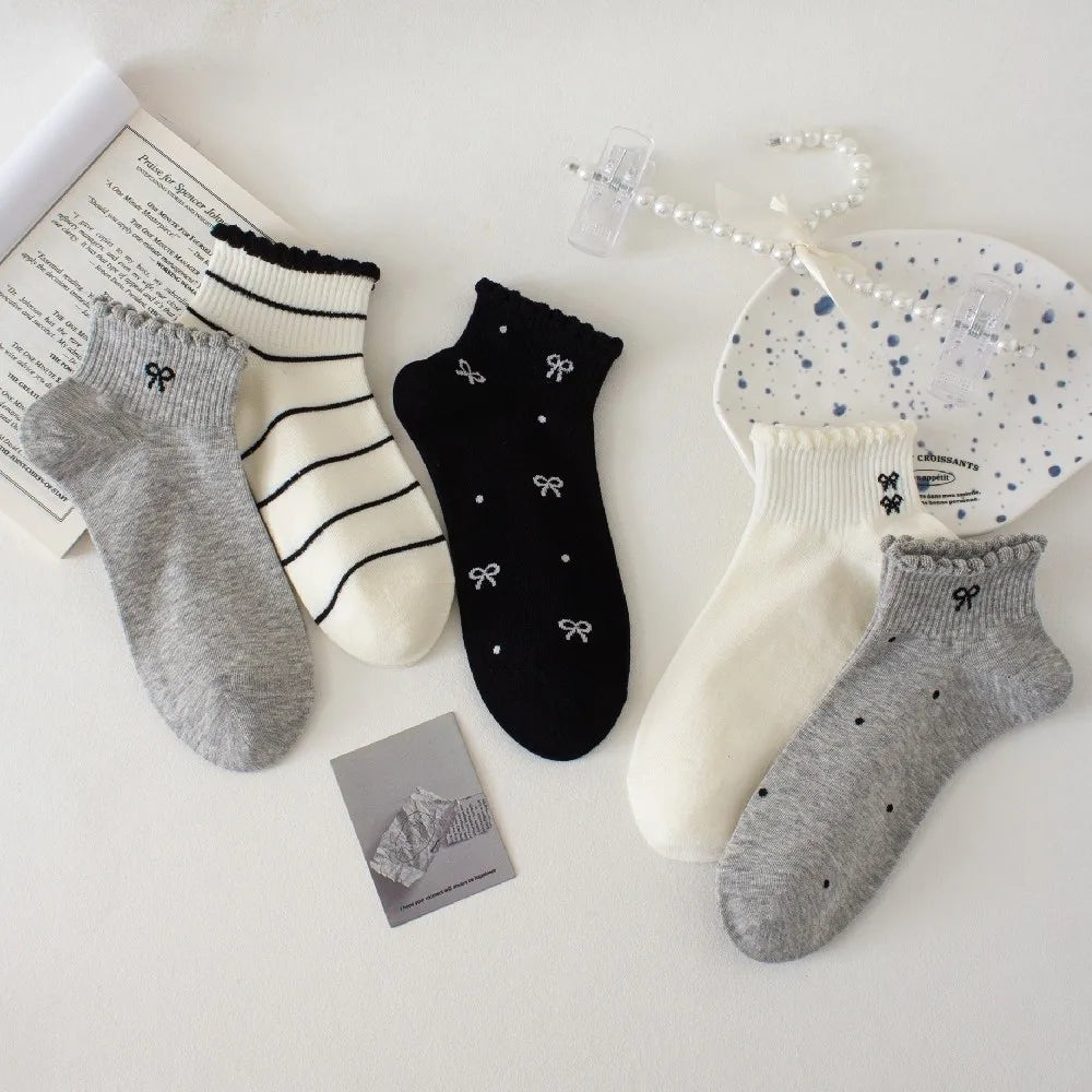 Kawaii Bow Low Cut Ankle Socks – 5 Pairs, Cotton, EU 36–40 Ankle Socks Peaceful Pleasures Health and Wellness