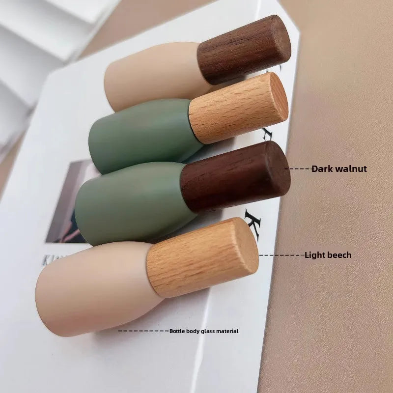 Portable Glass Perfume Bottle Empty Wood Lid Roll-on Bottle High Quality 10ml Essential Oil Roller Bottle Makeup Tool Peaceful Pleasures Health and Wellness