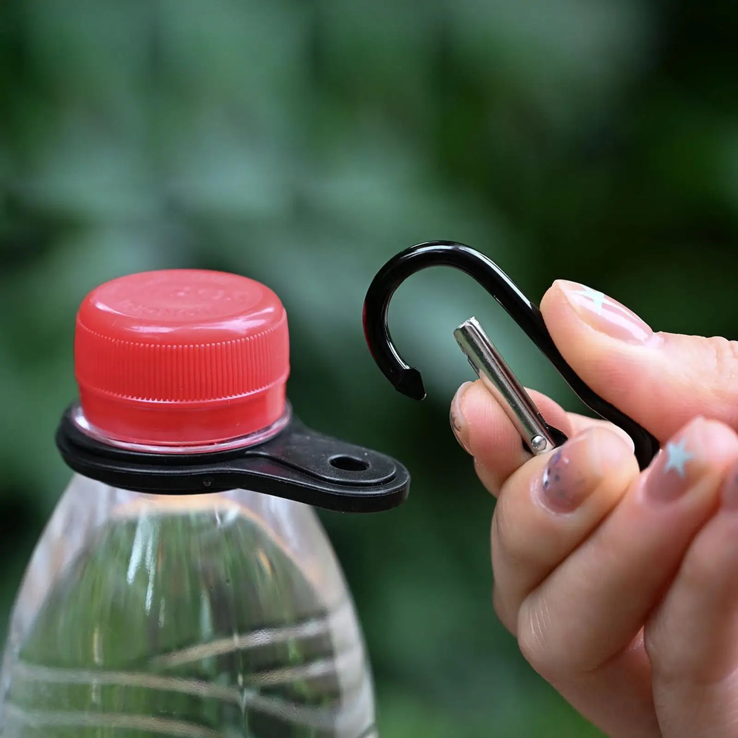 Silicone Water Bottle Clip Carabiner | Non-Slip Backpack Holder