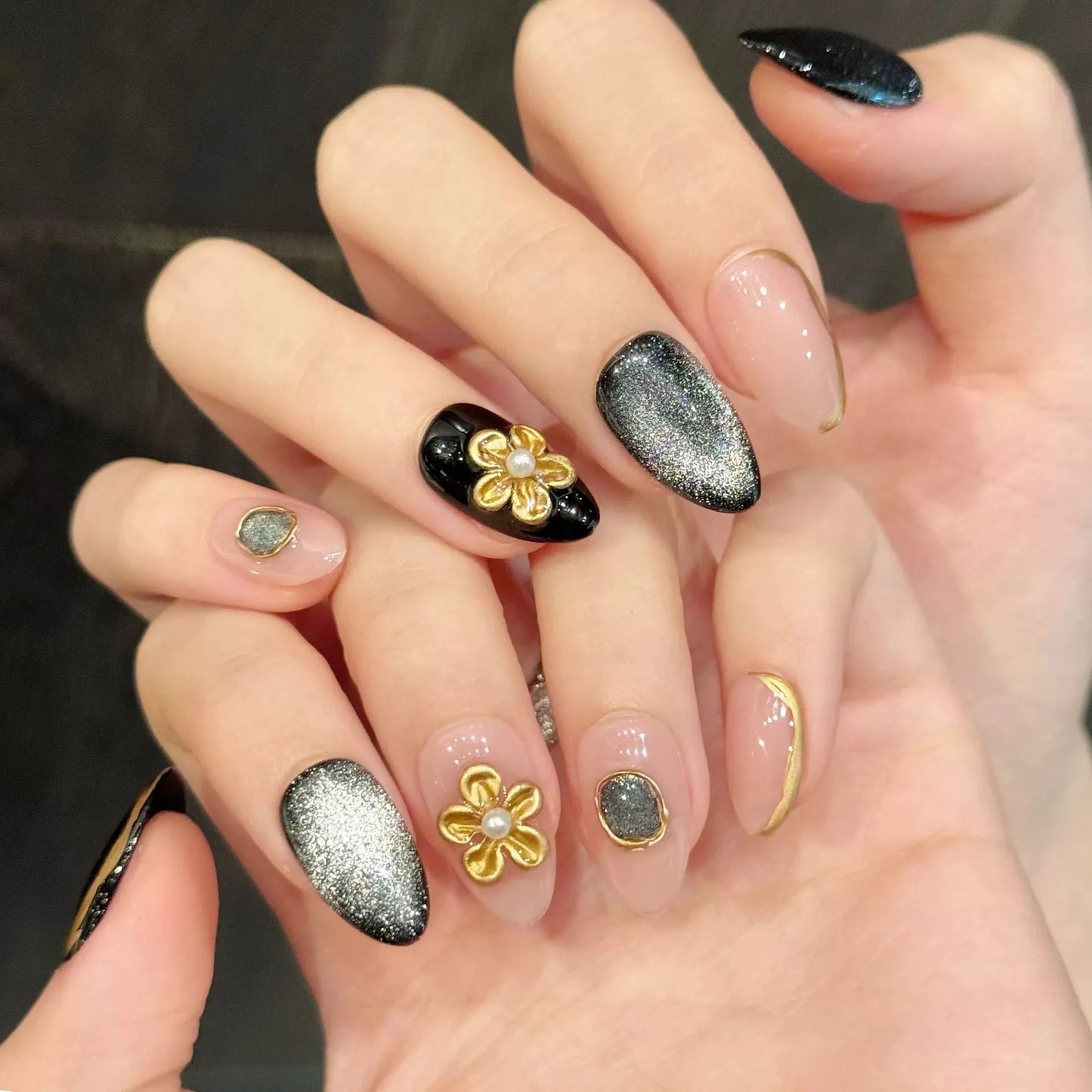 Handmade Antique Autumn Winter Press On Nails Golden Carved Flowers Cat's Eye False Nails Advanced Sense Fashion Manicure Art Peaceful Pleasures Health and Wellness