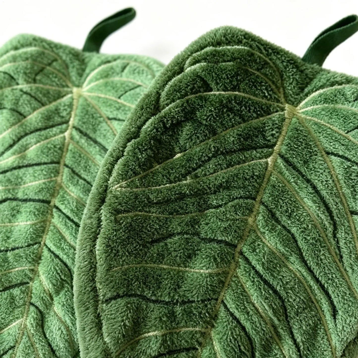Leaf Hand Towels 2-Pack – Absorbent Coral Fleece Kitchen & Bath