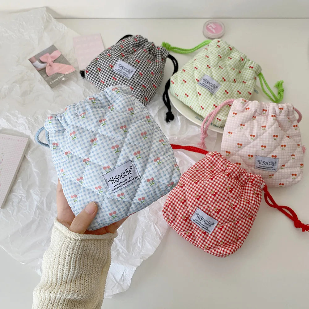 Quilted Drawstring Makeup Bag – Cute Travel Toiletry Pouch