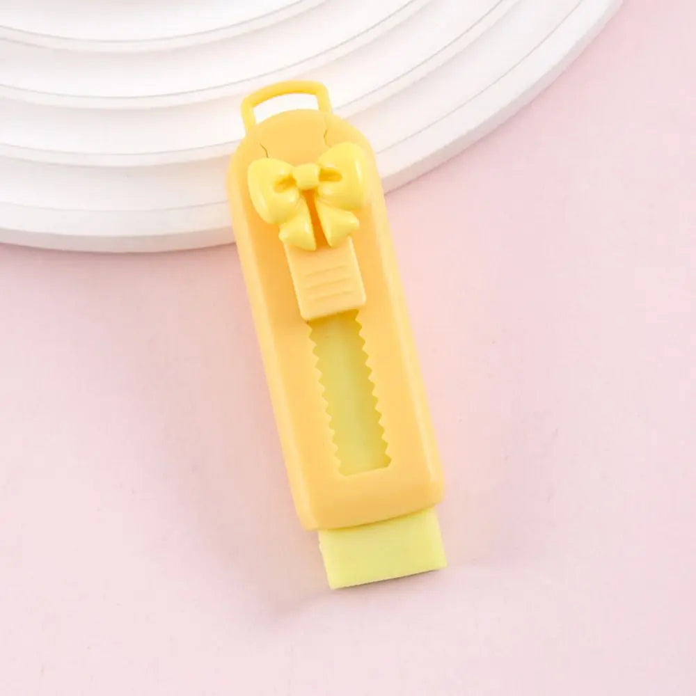 Cute Push-Pull Retractable Eraser for Kids – Cartoon Design