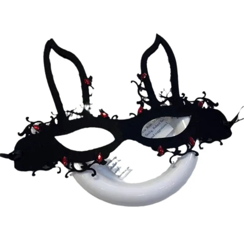 Retro Lace Half Face Mask – Gothic Masquerade Costume Prop