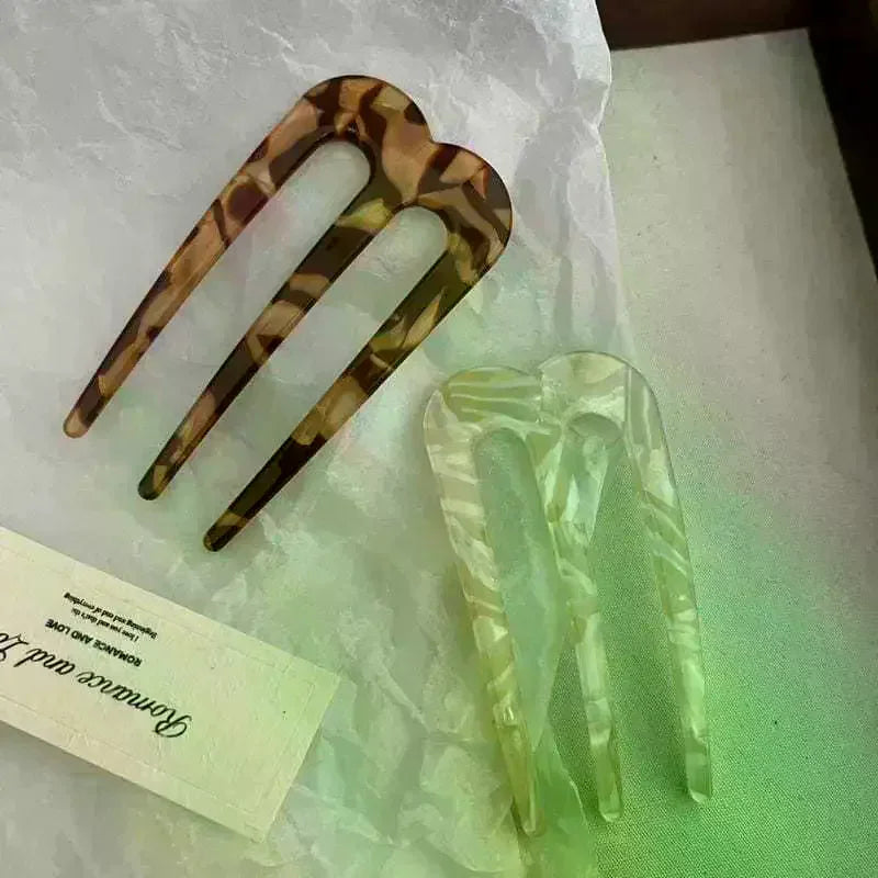 Vintage Resin 3-Tooth Hair Fork Comb | Non-Slip Hair Stick