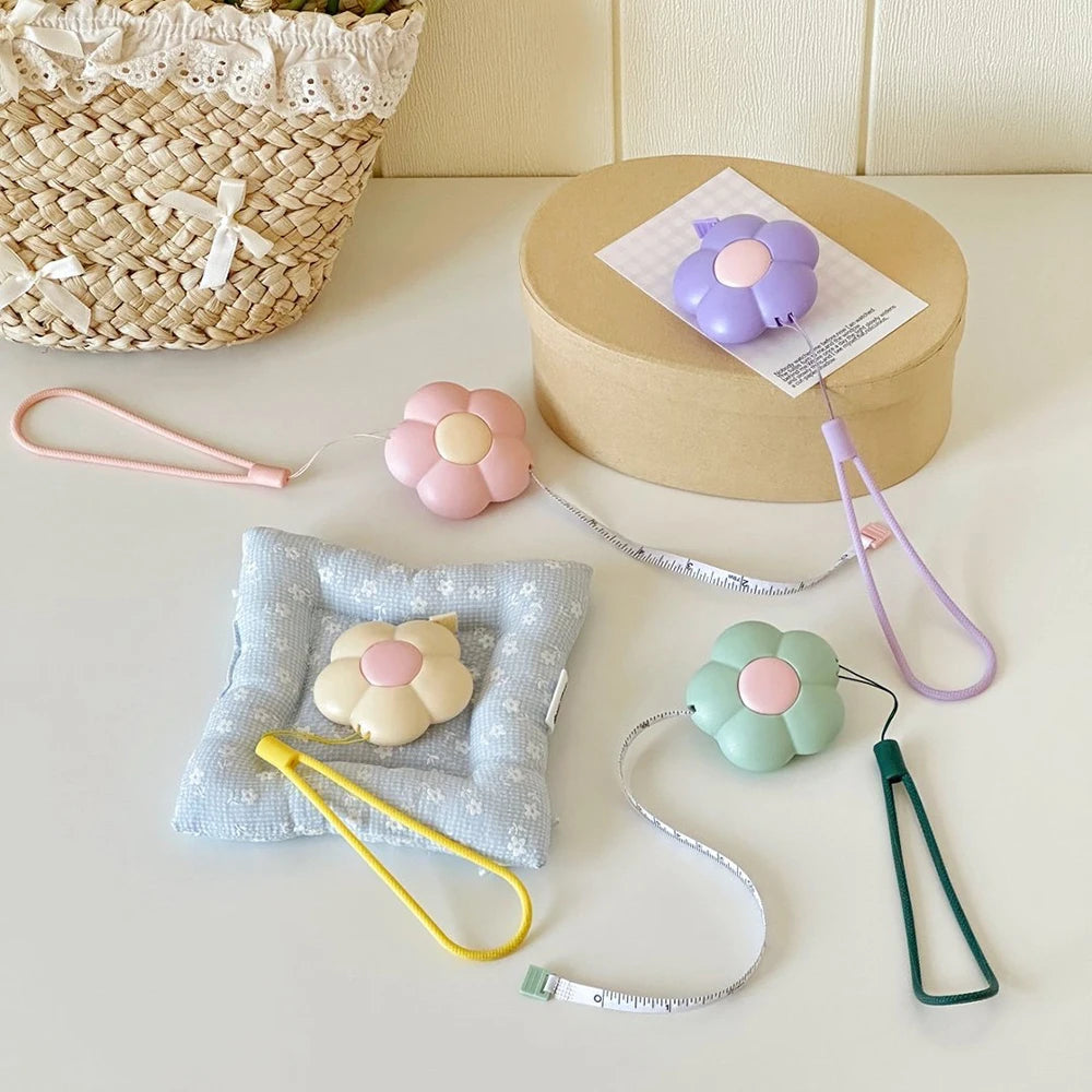 Petal Shaped Mini Tape Measure Portable Automatic Retractable Soft