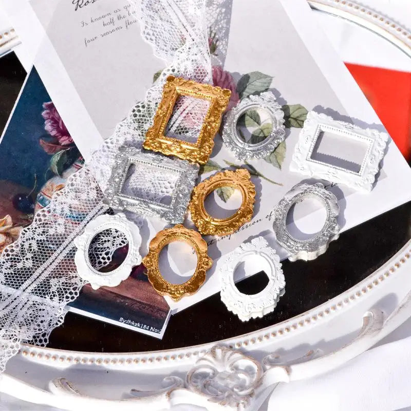 15Pcs Miniature Dollhouse Picture Frames – DIY Resin Ornaments