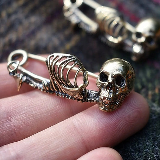 Gothic Style Skull Lapel Brooch Delicate Vivid Skull Brooch Badge Pin Suitable for Pins Collector Gifts Peaceful Pleasures Health and Wellness