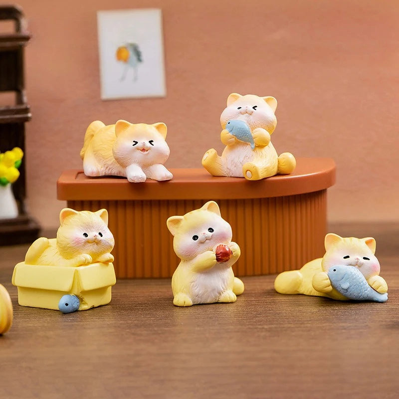 Miniatures Figurines Cute Cat Kawaii Animal Micro Landscape Ornaments for Home Room Desk Fairy Decoration Gardening Accessories Peaceful Pleasures Health and Wellness