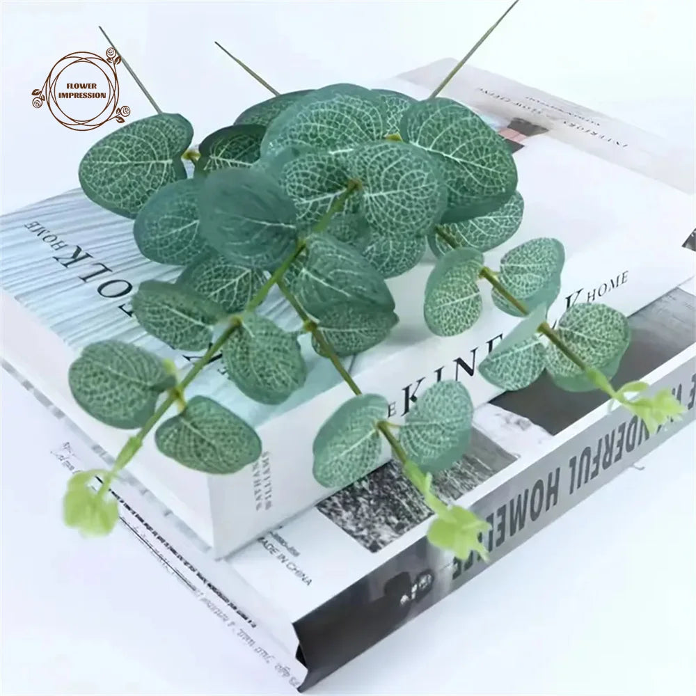 Artificial Eucalyptus Stems Silver Dollar Leaves 20/50 Pack