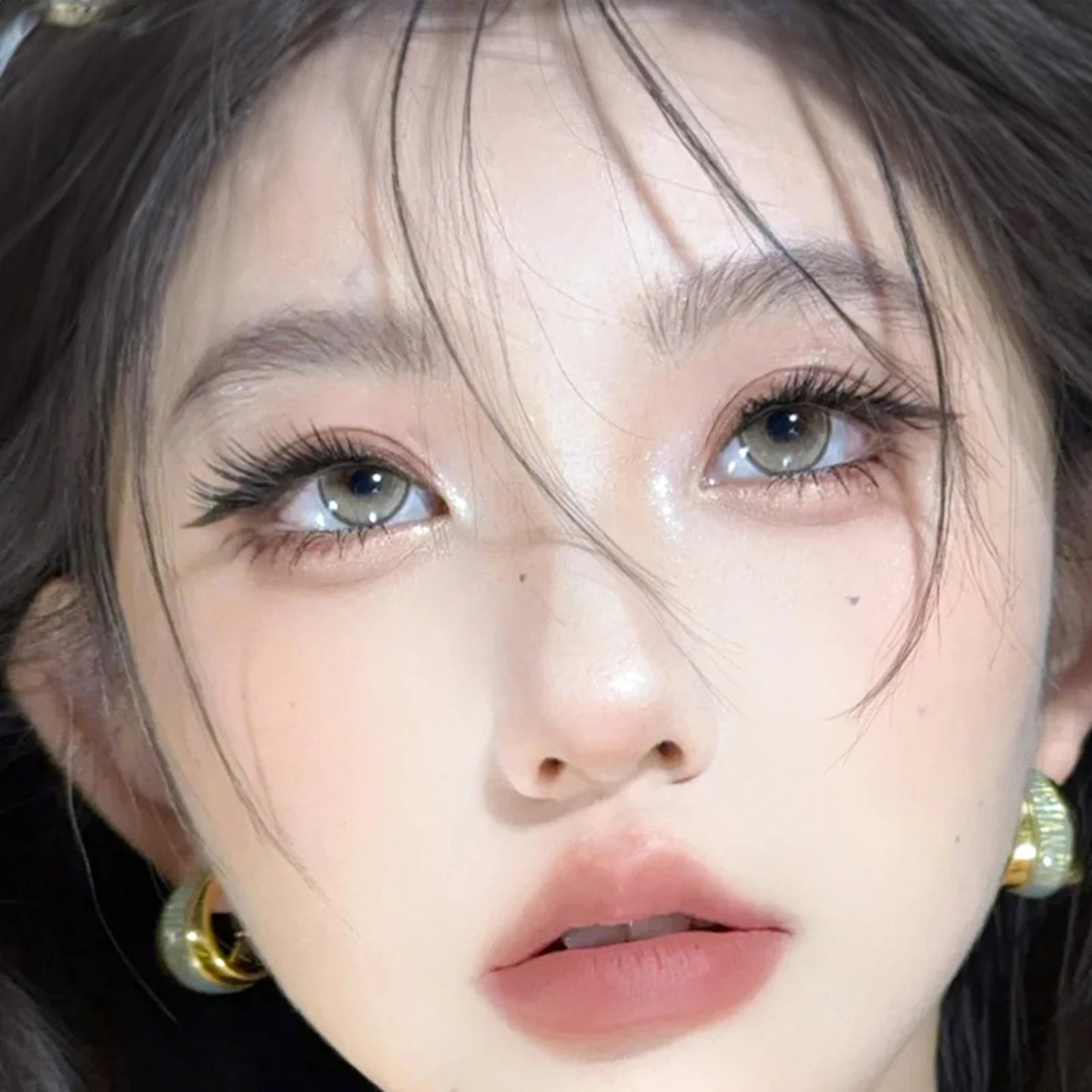 Self-Adhesive Cluster Lashes | No Glue Wispy Reusable Lashes
