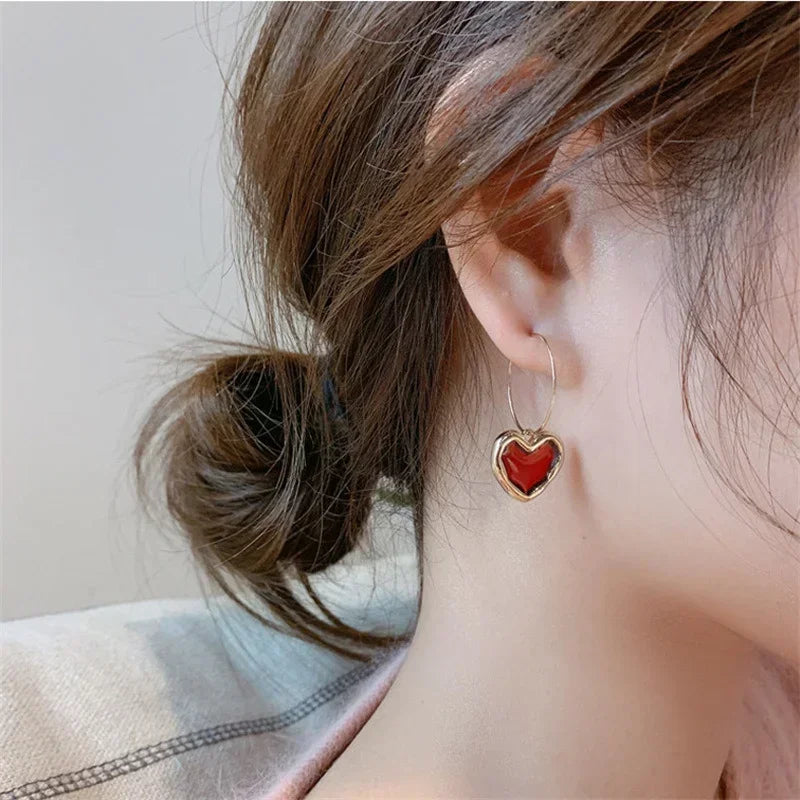 Wine Red Heart-shaped Earrings Women Simple Temperament Versatile