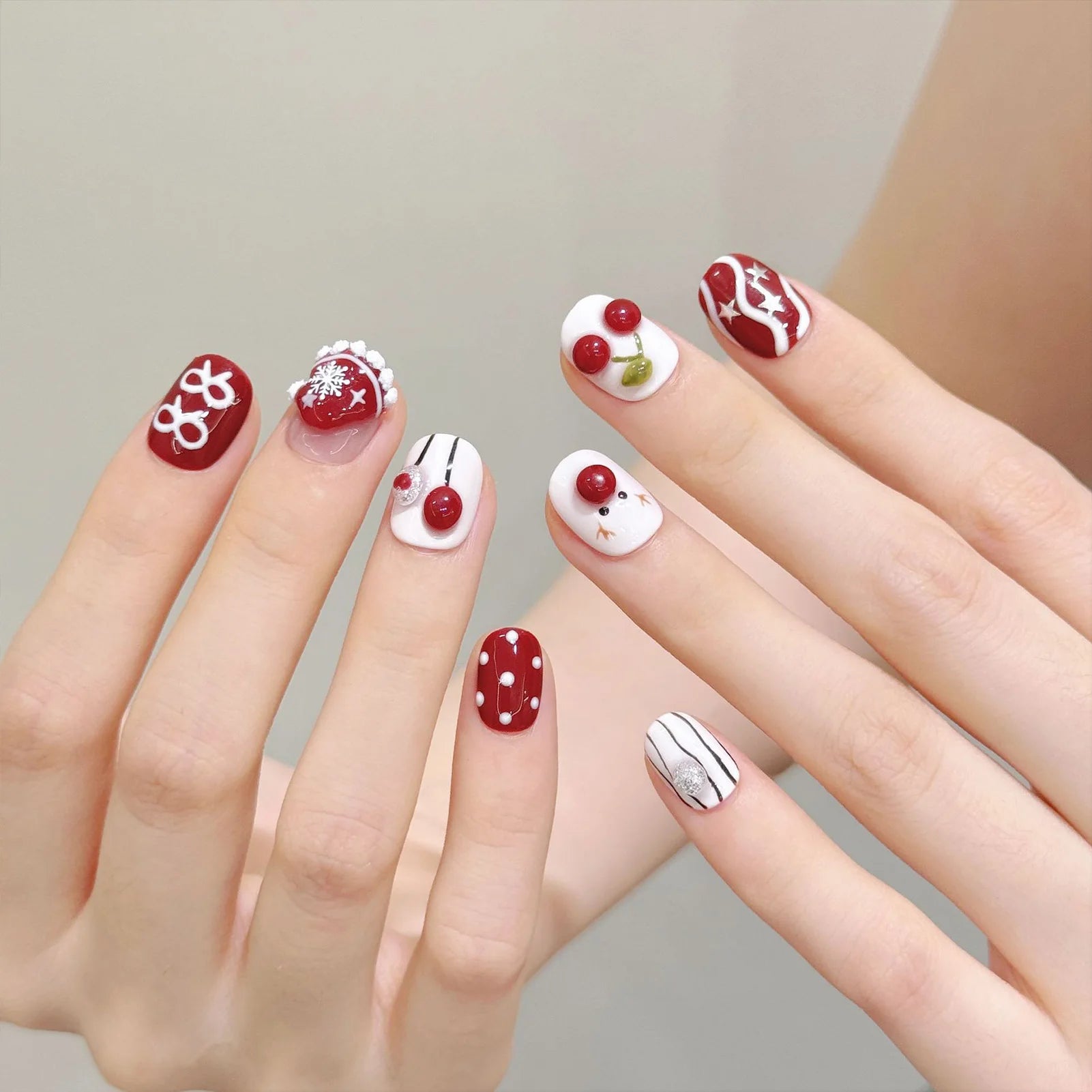 10PCS Handmade Press on Nails Cute 3D Hand-painted Christmas Fake Nails French Tip Wearable Stars Glitter Red False Nails Short Peaceful Pleasures Health and Wellness