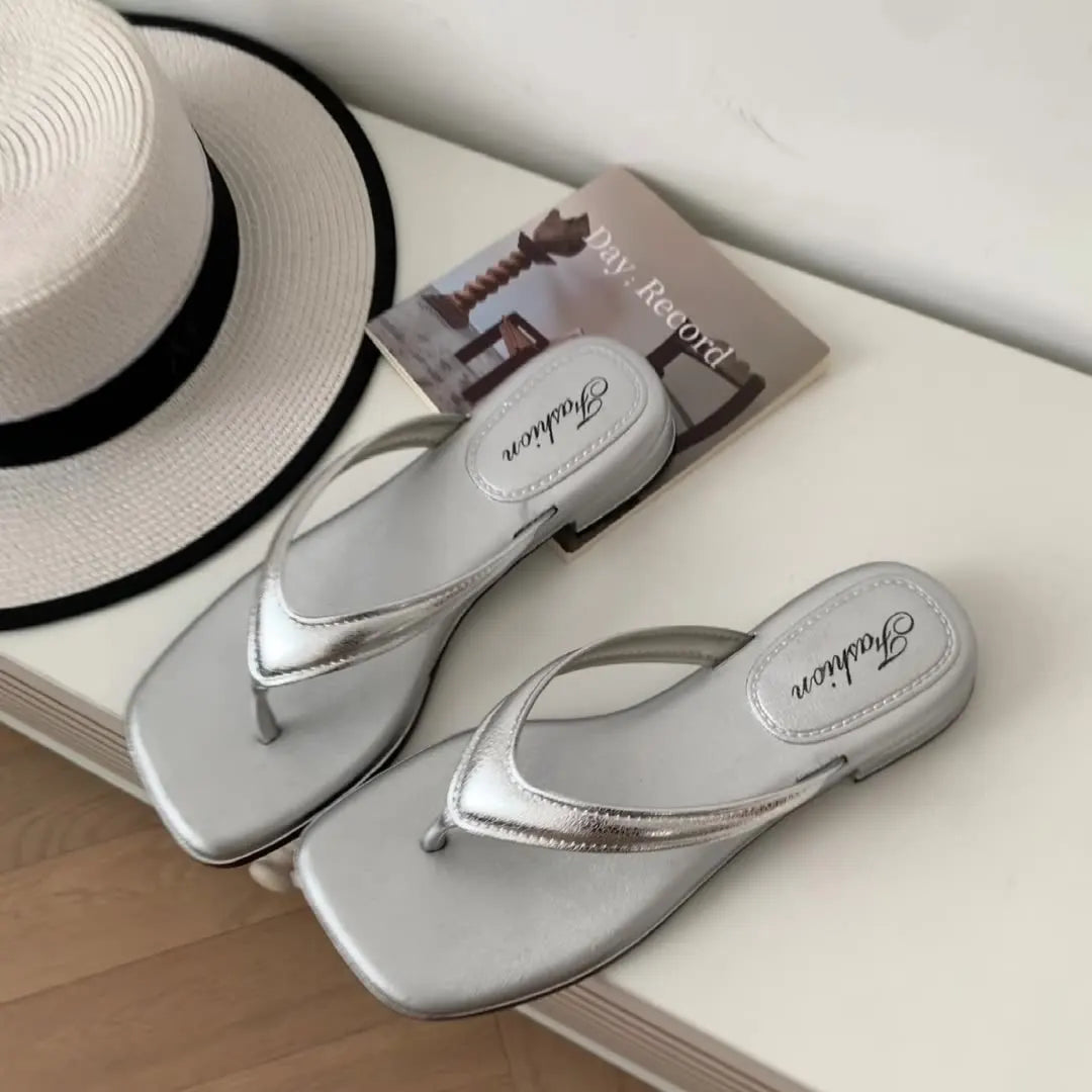 Women's Lightweight Flat Flip-Flop Slippers | Non-Slip Sandals