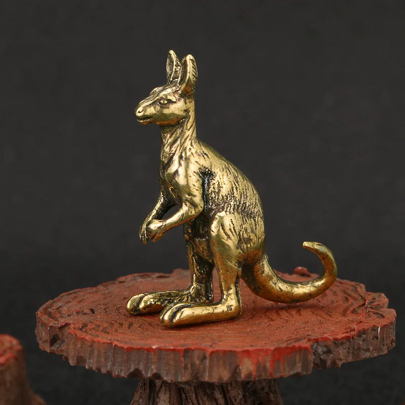 New Funny Miniature Kangaroo Statue Creative Design Animal Small Figurines Suitable Family Desk Decor Lovely Kangaroo Model Peaceful Pleasures Health and Wellness Kangaroo