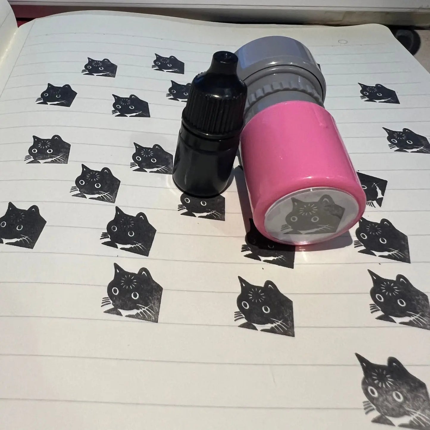 Shutdown Cat Seal Funny Emoji Stamps Creative Small Round Seals for Students Cute Peaceful Pleasures Health and Wellness
