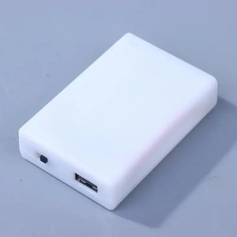 3x AA Battery Holder Box 4.5V with Switch & USB Lead
