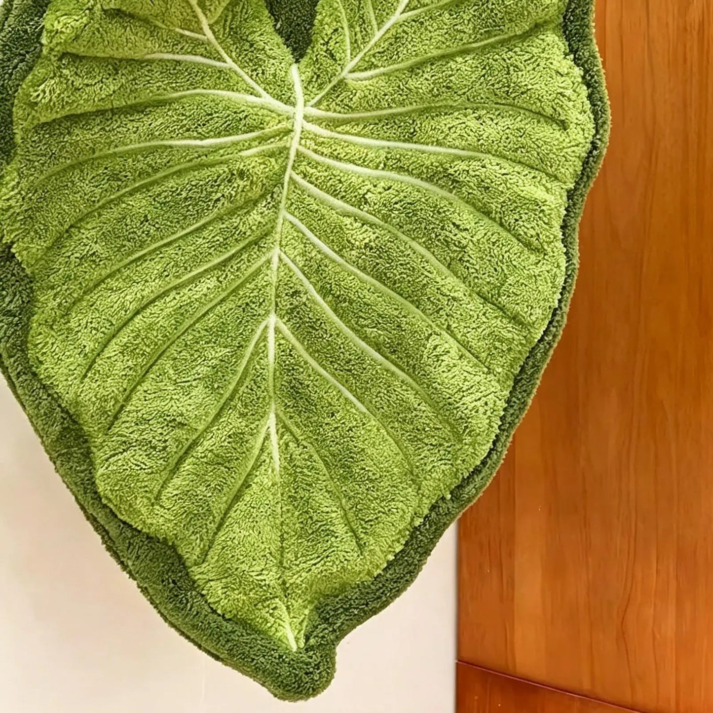 Leaf Print Coral Fleece Hand Towel – Soft & Absorbent