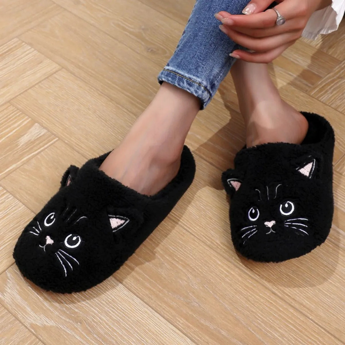 Women's Furry Cat Slippers – Soft Plush Non-Slip Indoor House Shoes