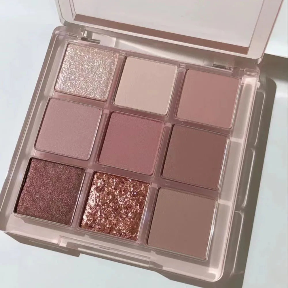 JADED 9-Color Eyeshadow Palette – Matte, Shimmer & Glitter