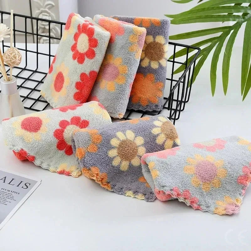4Pcs Kitchen Cleaning Cloths Soft Absorbent Dishcloth Coral Fleece Sunflower Wiping Towel Rags Household Cleaning Cloth 30X30CM Peaceful Pleasures Health and Wellness