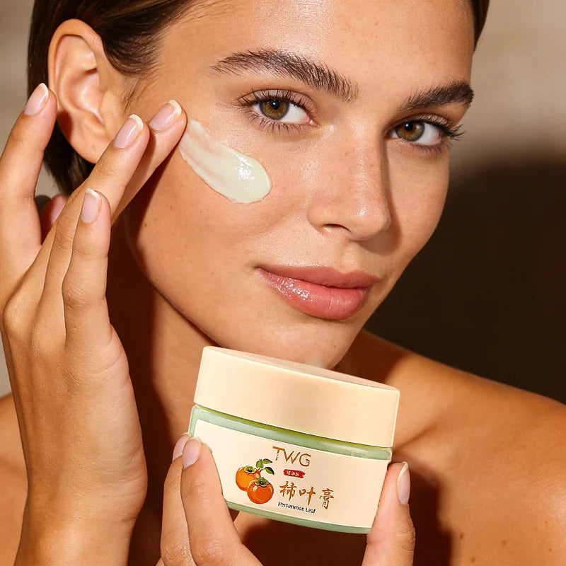 Persimmon Leaf Moisturizing Ointment – Hydrating Face Cream