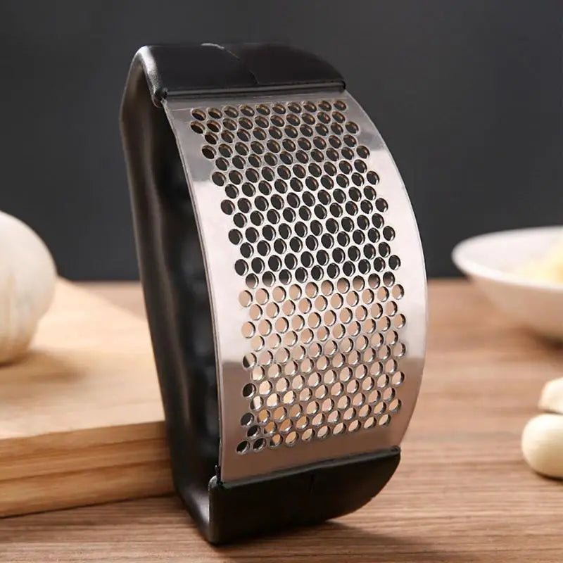 Stainless Steel Garlic Press Crusher Manual Garlic Mincer Chopping Garlic Tool Professional Garlic Mincer Kitchen Accessories Peaceful Pleasures Health and Wellness