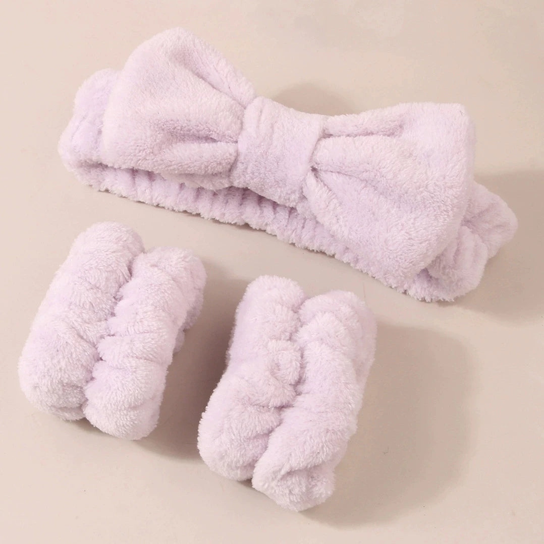 Cute Plush Coral Velvet Wristband & Hair Tie Set – 3 Piece