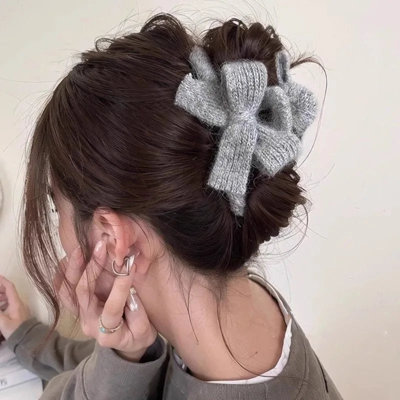 Minimalist Autumn Winter Plush Knit Bow Shark Clip Back Head Hair Claw Elegant Premium Temperament Hair Clip Fashion Accessories Peaceful Pleasures Health and Wellness