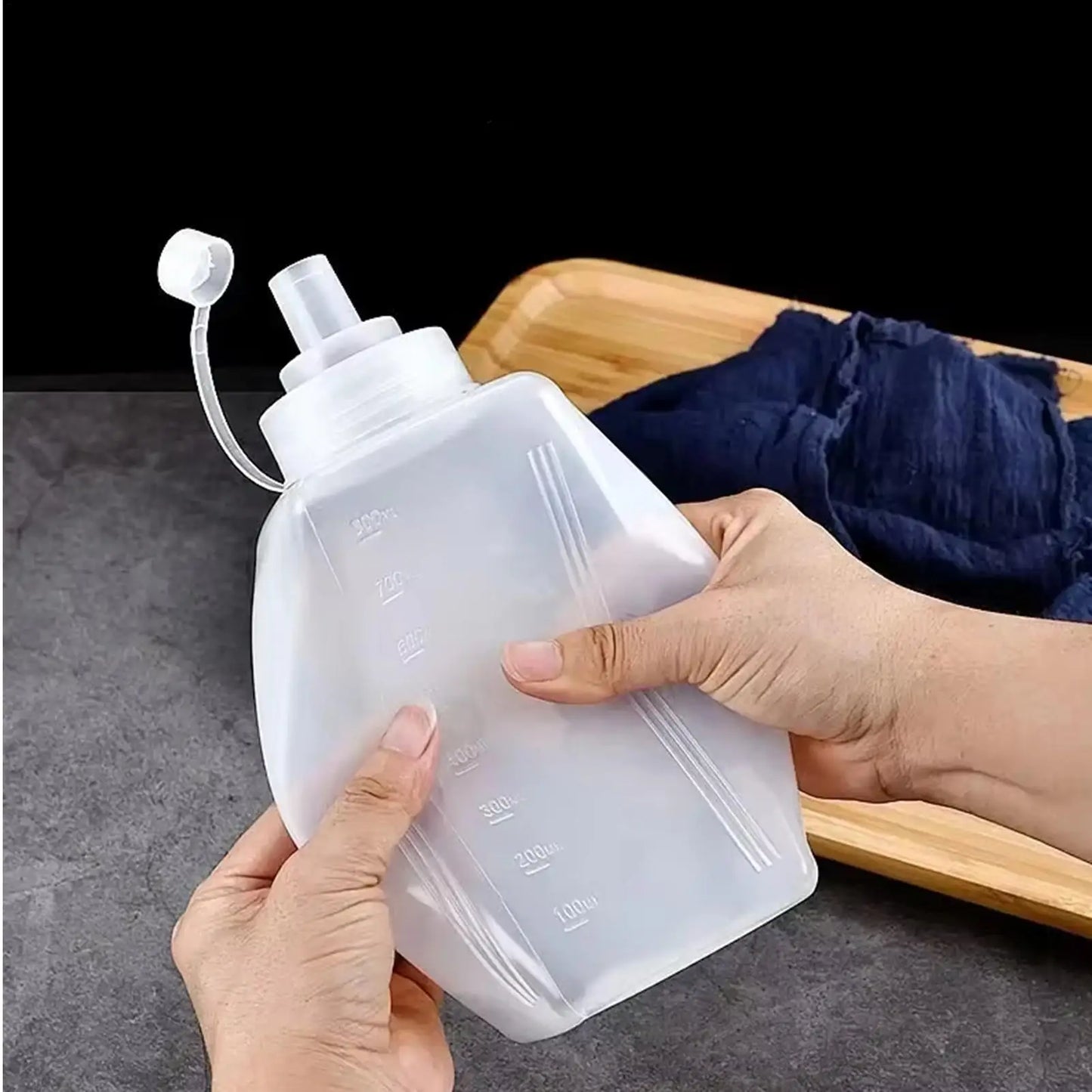 Large Squeeze Condiment Bottle with Nozzle Dispenser & Scale