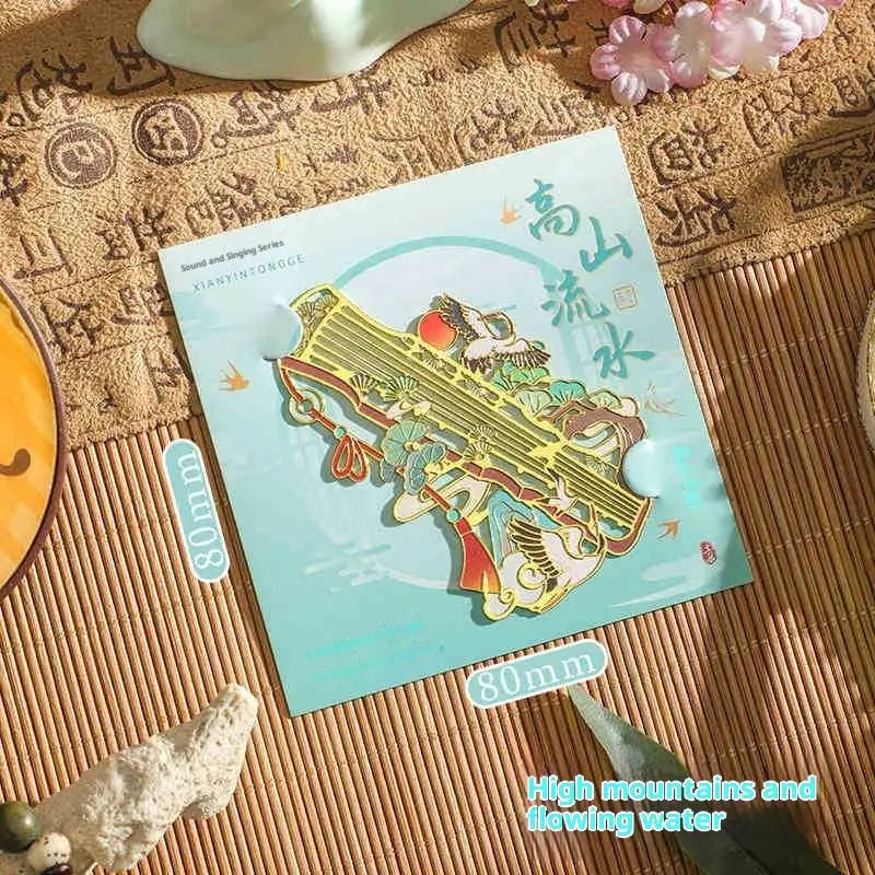 Vintage Butterfly Metal Bookmark – Hollow Flower Fan Design